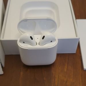 Apple Airpods